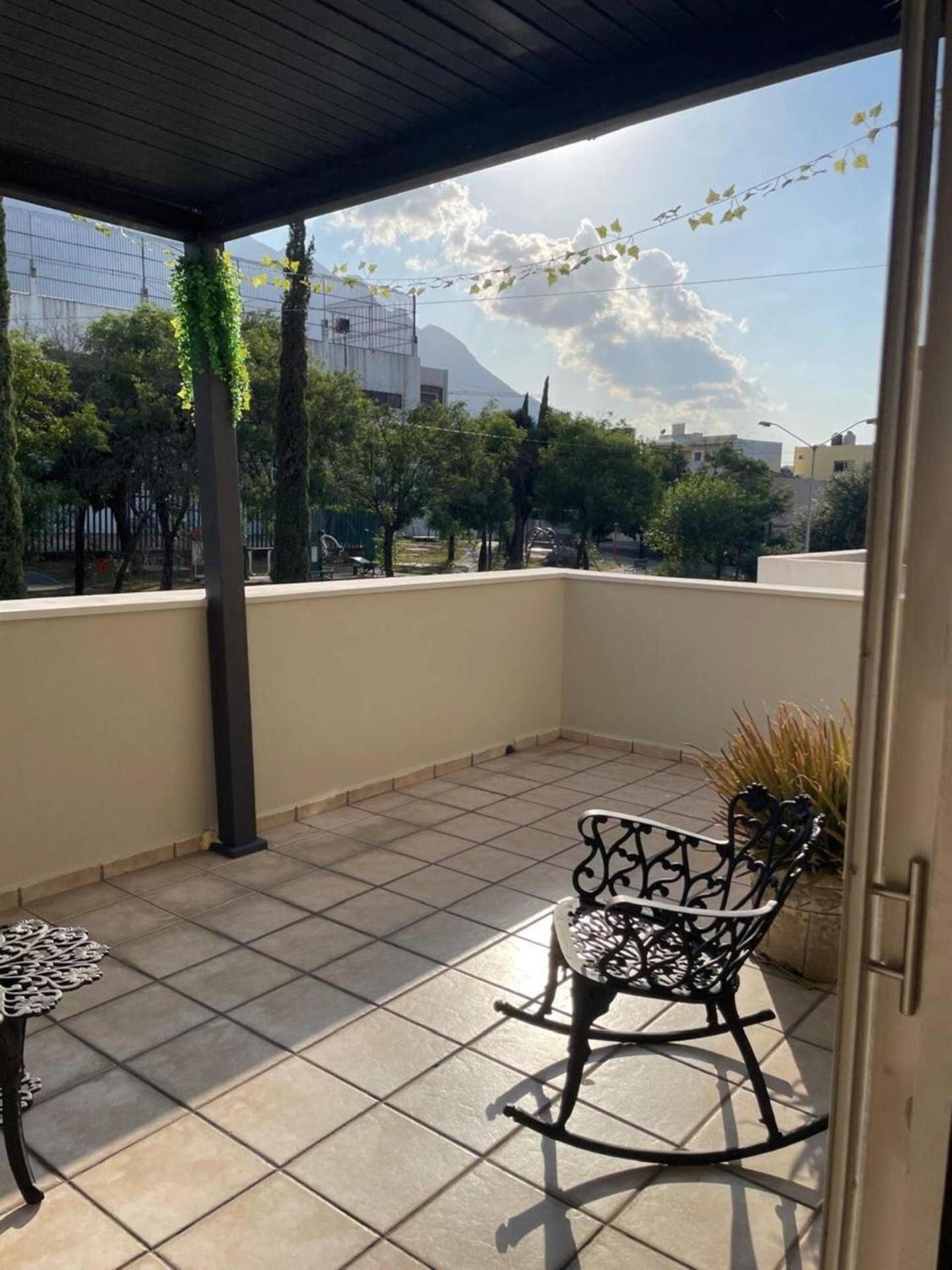 Villa La Casa Rosa Monterrey Extérieur photo
